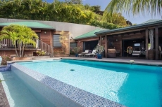 Villa VERONIKA Fantastic hillside retreat. 