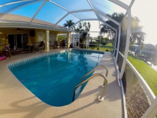 Spacious Comfy Heated-Pool Home/Gulf Access/Southern Exp/4 bdrms/Wifi/Lifts