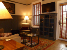 Cozy Cottage in Historic Point Richmond