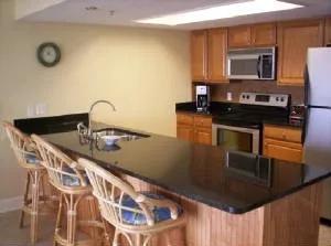 2 Bedrooms Condo Holiday Villas