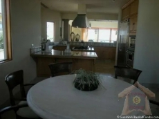 3 Bedrooms Villa Albatross