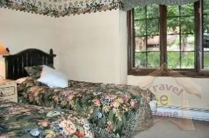 2 Bedrooms Condo Algonquin Spacious