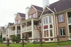 2 Bedrooms Condo Club Intrawest