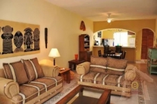 2 Bedrooms Condo RS114 Vacation