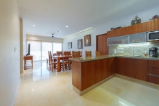 3 Bedrooms Condo NA301 Vacation