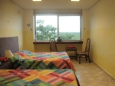 4 Bedrooms Townhome French Angel