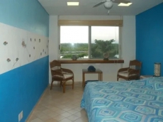 4 Bedrooms Townhome French Angel