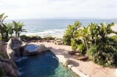 7 Bedrooms Estate 69 Beach