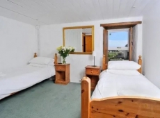 6 Bedrooms Farmhouse Lower Treleddyn