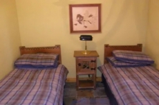 2 Bedrooms Barn Woodside Semi