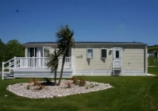 2 Bedrooms Lodge Castle View