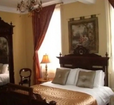 1 Bedroom BnB De-Bury House