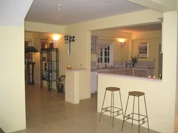 3 Bedrooms Apartment Warm Breezes