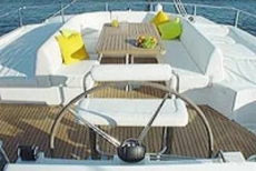 1 Bedroom Yacht CHE Sunreef