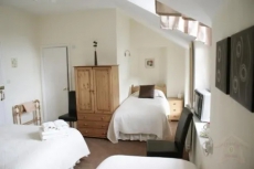 5 Bedrooms BnB Cambridge Villa