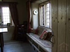 2 Bedrooms BnB Allmans Heath