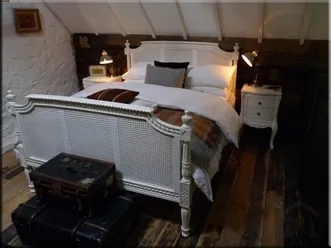 2 Bedrooms Cottage Luxury 2