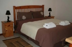 2 Bedrooms House 5 Third