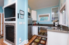 Fantasy Getaway Cottage on Private Pond with Waterfall, Rock Pool and Hot Tub