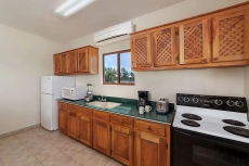 Beach House Condos Penthouse - 7Mile Beach Jamaica