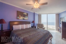 2 Bed/Bath with Gulf View, Private Balcony, Washer/Dryer, and Resort Pool