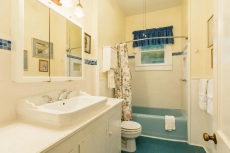 Dog-friendly cottage with fenced backyard and outdoor shower!