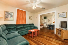 Dog-friendly cottage with fenced backyard and outdoor shower!