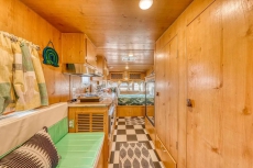 1961 Shasta, perfect for glamping, with private bathroom & shared pool!