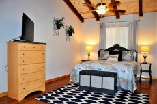 Wilderness Retreat-Flat land, paved roads all the way,focal to other cities