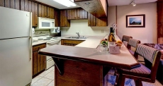 Bear Claw 401: 3 BR / 2 BA condo in Steamboat Springs, Sleeps 10