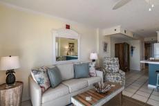 Gulf front corner condo! Amazing views! Steps to beach! Heated outdoor pool!