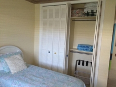 2/2 DELRAY BCH STEPS TO OCEAN CONDO CABANA BEACH PASS + FREE PARK, WiFi, POOL