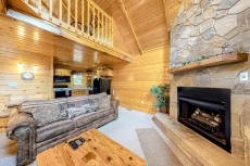 Daa Bear's Lodge - Gatlinburg, TN