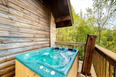 Daa Bear's Lodge - Gatlinburg, TN