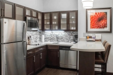 Free Breakfast Buffet. Outdoor Pool. Gym. Great for Groups!