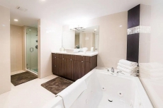 Downtown Miami 3742 | 1BR Waterfront Condo-Hotel | Free Valet Parking