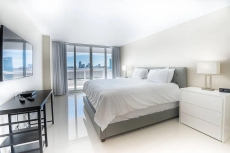 Downtown Miami 3742 | 1BR Waterfront Condo-Hotel | Free Valet Parking