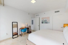 Dog-friendly, bayview condo in the heart of Brickell w/ shared pool & hot tub!