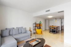 Dog-friendly, bayview condo in the heart of Brickell w/ shared pool & hot tub!