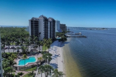 Newly Renovated Two Bedroom Condo with Stunning Views! Sanibel Harbour Resort 437 - B