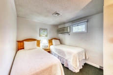 Island Inn - 1A - Oak Bluffs, MA