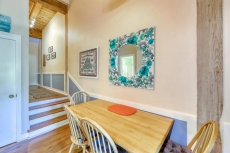 Island Inn - 41G - Oak Bluffs, MA