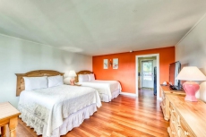 Island Inn - 5B - Oak Bluffs, MA