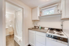 Island Inn - 20D - Oak Bluffs, MA