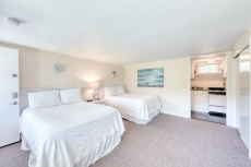 Island Inn - 20D - Oak Bluffs, MA