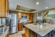 Luxury and a Beautiful Sound View - Pensacola Beach, FL