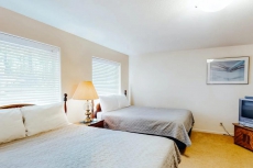 Single-level, family-friendly getaway w/ a full kitchen, deck, & pool table