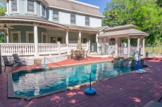 The Saltaire, OUTER BANKS  Weekly vacation rental.   Website: thesaltaire.com  