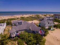 Sunnybank, OUTER BANKS  Weekly vacation rental.   Website: oceanfrontouterbanks.com