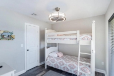 Shining Jewel on the Island